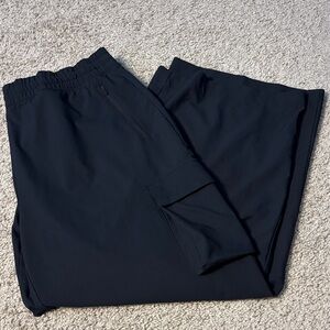 Beyond Yoga City Chic Wide Leg Cargo Pant Black